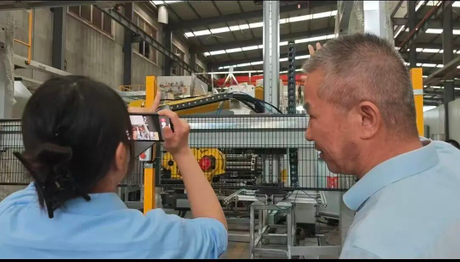 常州捷迈特定制研发的海外刹车盘全自动涂装生产线.jpg